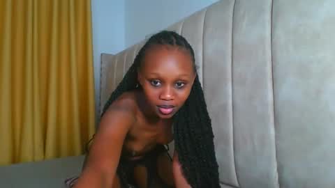 Snapshot of _littlevenus chatting on October 12, 3:00 pm Littlevenus online show from October 12, 3:00 pm