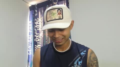 _logan_colton_ online show from October 17, 7:49 pm