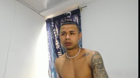 _logan_colton_ online show from October 27, 8:35 pm