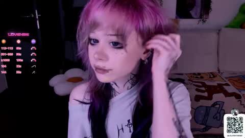 Lolly online show from October 13, 1:00 pm