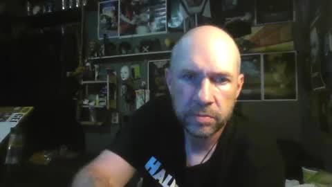 That guy online show from October 9, 4:32 am