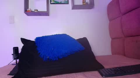 Lorrayne online show from February 25, 12:03 pm