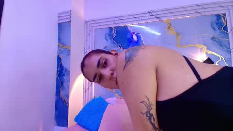 Lorrayne online show from November 5, 12:05 pm