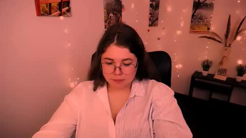 Mary online show from September 12, 8:14 am