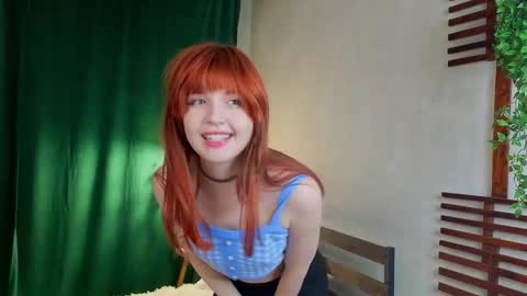 Snapshot of _lucystars chatting on March 1, 12:07 pm _lucystars online show from March 1, 12:07 pm