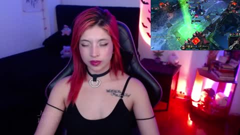 Queen.  Help me reach 100 thumbs up  online show from January 14, 12:22 am