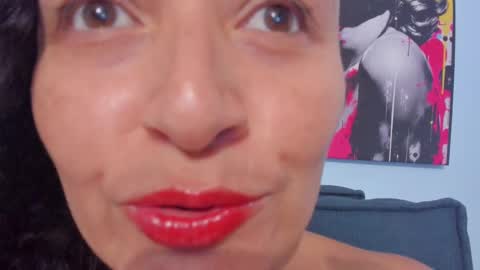  luna  sweet  online show from September 25, 8:12 pm