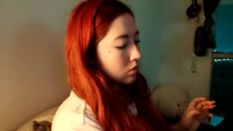 _lunaa__ online show from February 10, 4:08 am