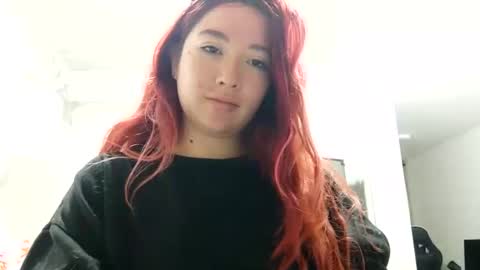 _lunaa__ online show from February 28, 2:09 am