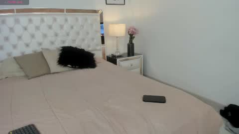 Snapshot of _lunacute_ chatting on June 30, 4:35 am Luna online show from June 30, 4:35 am