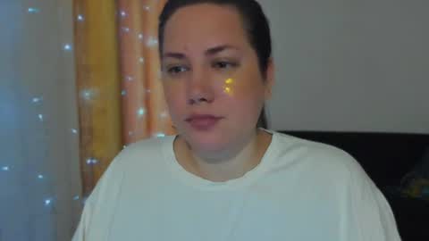 Snapshot of _madalexa_ chatting on June 21, 12:46 am Alexa online show from June 21, 12:46 am