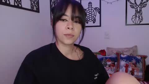 Snapshot of _marcela_wi chatting on December 2, 8:55 pm Marce online show from December 2, 8:55 pm