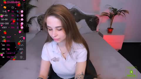 Eva  online show from January 2, 7:18 pm