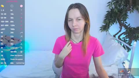 Scarlett online show from February 16, 3:30 pm