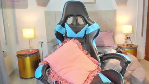 Maria online show from February 11, 5:51 pm