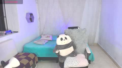 Mariana Fox online show from March 3, 11:16 am