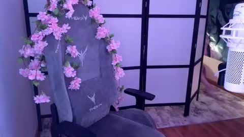 Snapshot of _mariko_ chatting on June 19, 3:38 pm Mariko online show from June 19, 3:38 pm
