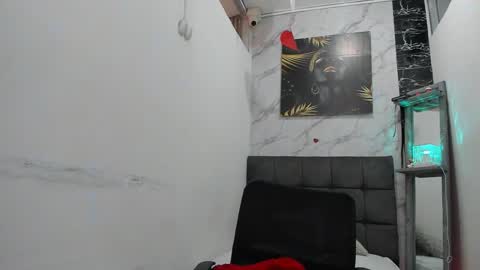 Mikoto  Alexia online show from December 15, 12:42 pm