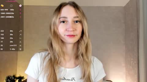  Gwen  online show from October 14, 3:07 am