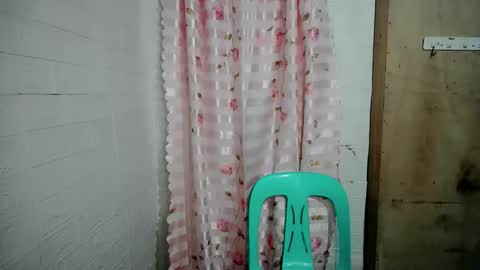 _maureen_ online show from March 3, 5:13 am