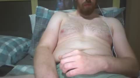 _maverick1985_ online show from December 22, 4:26 pm