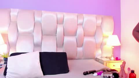 _megan_lovitz_ online show from March 3, 12:11 pm