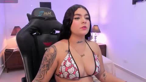 _melodyblossom_ online show from January 12, 8:14 pm