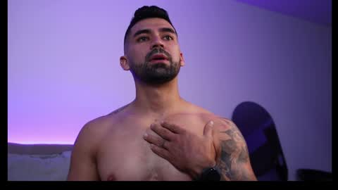 soy mike online show from February 7, 12:58 am