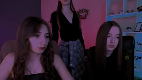 your Mila online show from March 30, 8:59 am