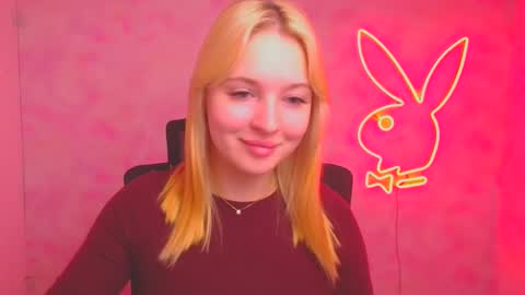 Melanie online show from October 16, 11:33 am