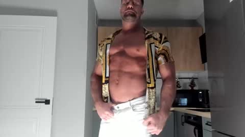 Snapshot of _miles19 chatting on February 1, 10:08 pm _miles19 online show from February 1, 10:08 pm