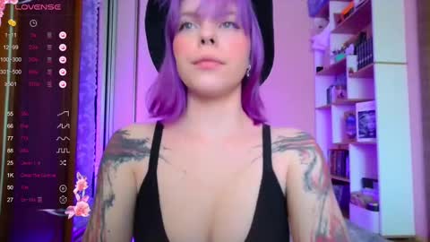 Kate online show from March 10, 10:59 am