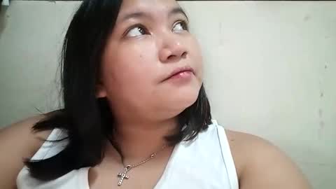 Snapshot of _milkytitsmomxx_ chatting on December 22, 3:03 am _milkytitsmomxx_ online show from December 22, 3:03 am