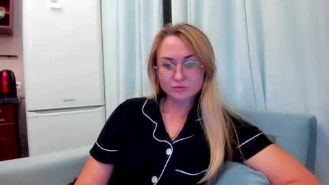 Eva online show from September 22, 7:16 pm