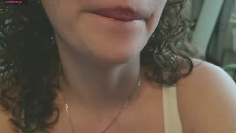 Snapshot of _missmariaa_ chatting on July 8, 6:23 pm Mara Independent model online show from July 8, 6:23 pm