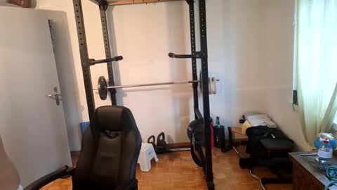 Snapshot of _misterniceguy chatting on November 4, 8:13 am BENJI online show from November 4, 8:13 am