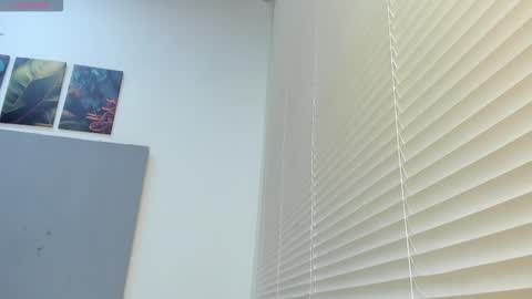 _molly_rosse_ online show from October 22, 11:54 am