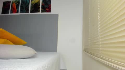 _molly_rosse_ online show from January 16, 12:31 pm