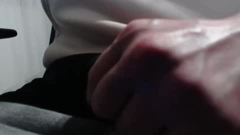 Snapshot of _mrgrey_1993 chatting on February 25, 9:02 pm Grey online show from February 25, 9:02 pm