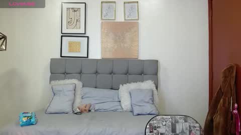 _naomi_s online show from March 12, 1:28 pm