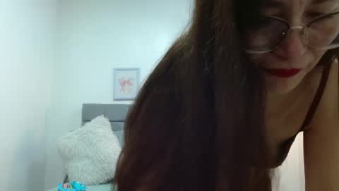 _naomi_s online show from April 6, 1:45 pm