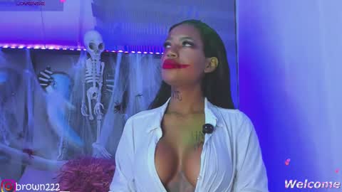 naomi brown online show from October 24, 2:08 am