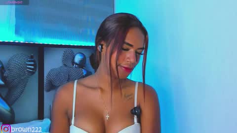 naomi brown online show from February 5, 4:39 am