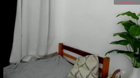 Snapshot of _natalya69_ chatting on June 6, 1:27 pm _natalya69_ online show from June 6, 1:27 pm