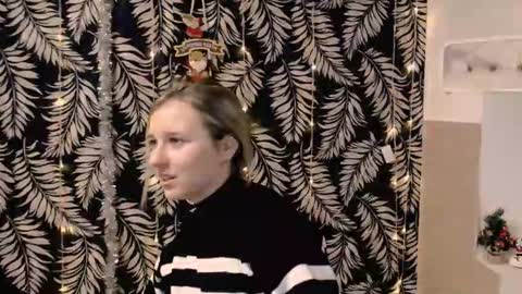 Nica online show from December 20, 10:55 am