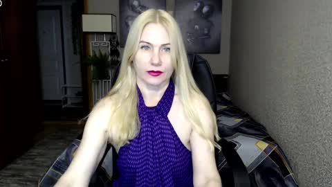 Donella    online show from January 28, 8:26 pm