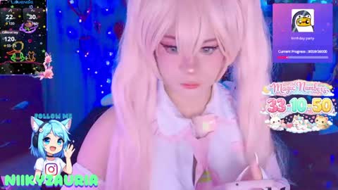 niiky online show from March 23, 6:12 pm