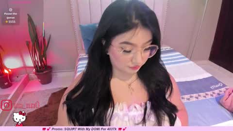   online show from December 3, 12:03 pm