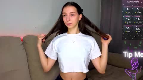 Snapshot of _not_your_toy_ chatting on October 31, 2:07 pm _not_your_toy_ online show from October 31, 2:07 pm