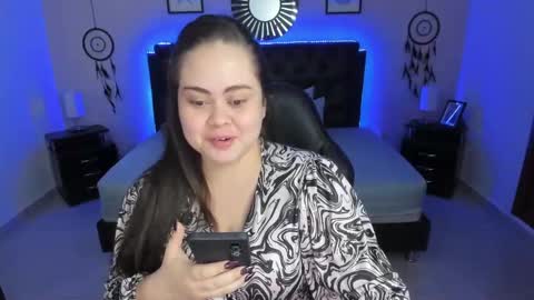 Olivia jones online show from November 17, 12:22 pm